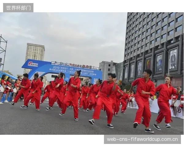 六盘水马拉松”赛道数字孪生平台，应对了复杂山地赛事的应急救援调度难题