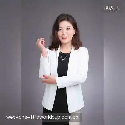 傅冰